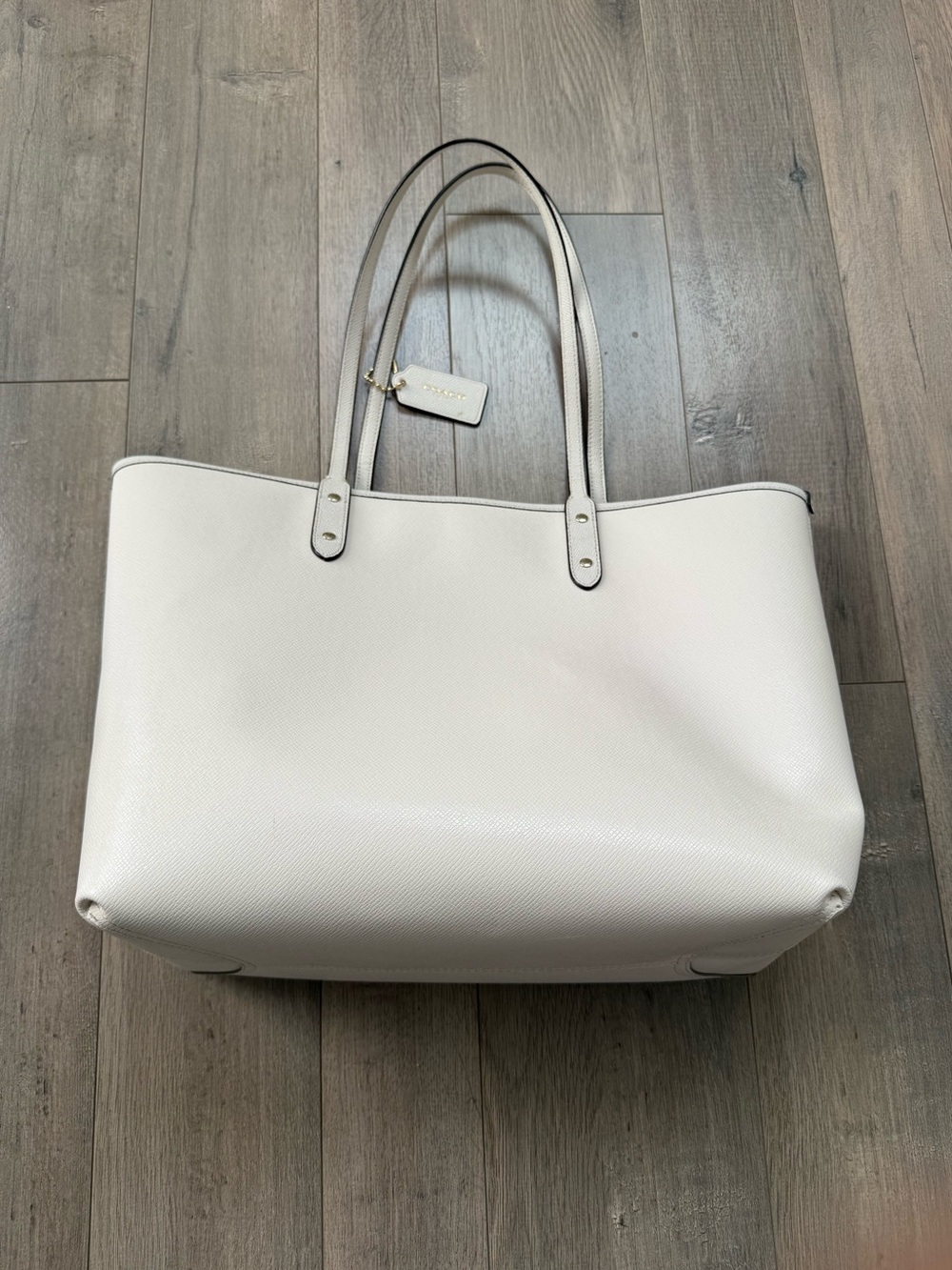 Coach Off-White Reversible Leather Tote Bag - Picture 6 of 9